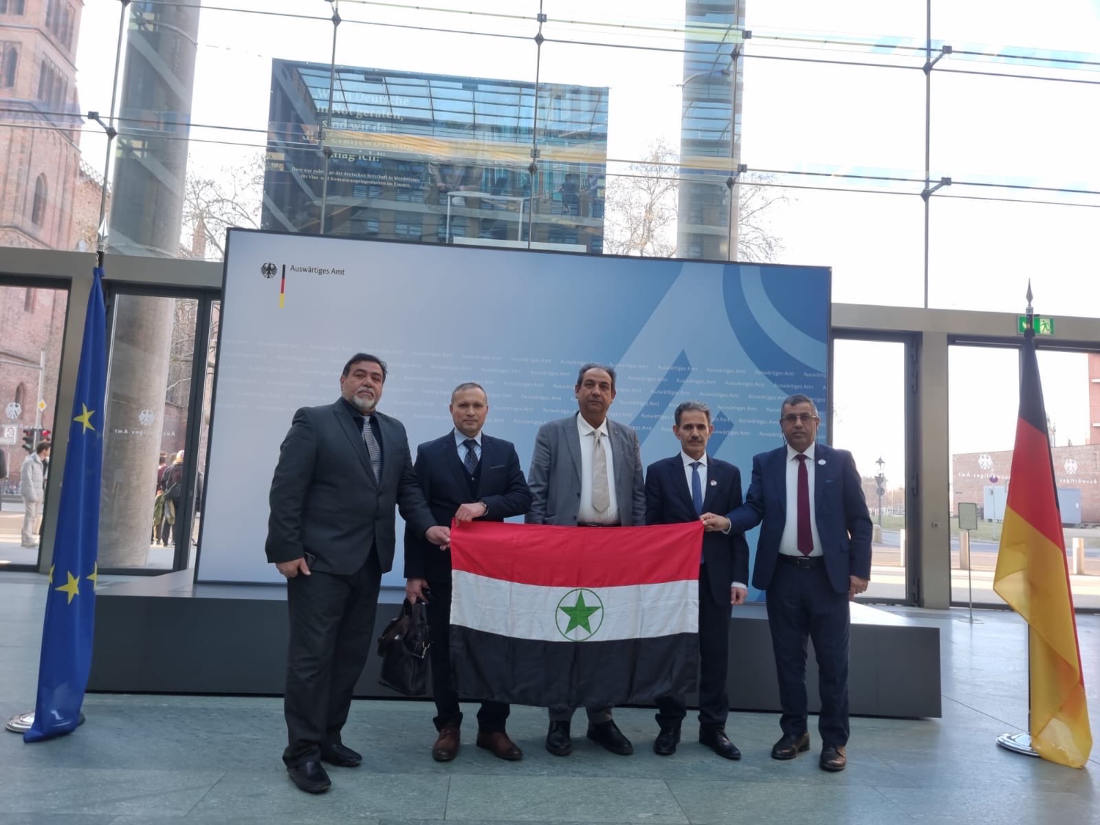 لقاء رسمي بين الهيئة التنسيقية للتنظيمات الأحوازية ووزارة الخارجية الألمانية